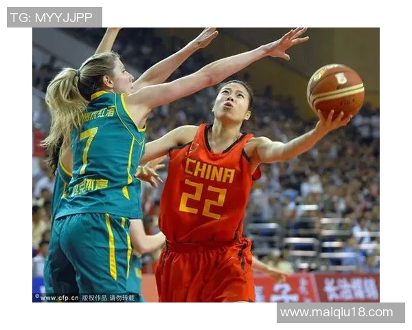 运动张伟独家揭秘飞盘技巧与心得分享助你提升运动水平 运动张伟独家揭秘飞盘技巧与心得分享助你提升运动水平