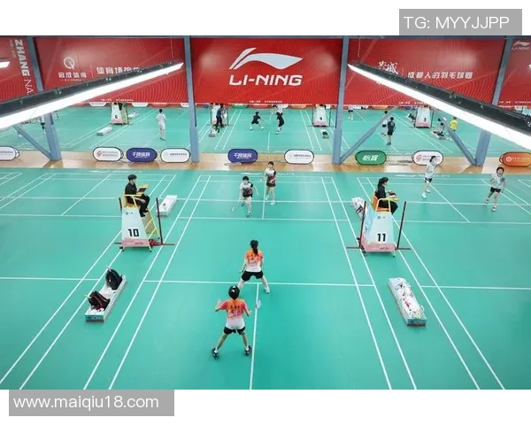 重庆羽毛球队引领羽毛球新风潮欧冠足球热潮席卷全城 重庆羽毛球队引领羽毛球新风潮欧冠足球热潮席卷全城